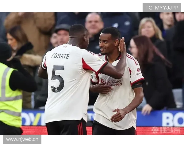 以伊萨克谈运动生涯:用精湛技术弥补身体短板的竞技之路